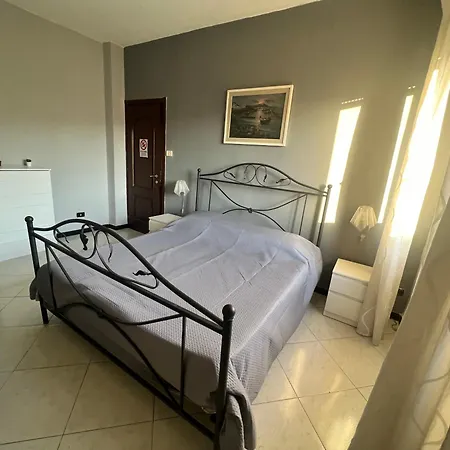 Napoli Rooms * Napoli